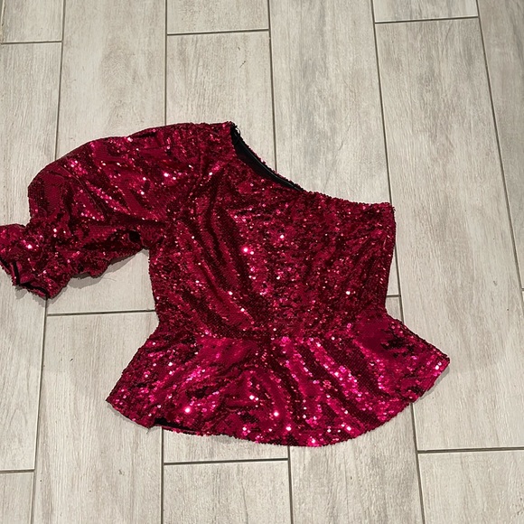 Zara Limited Edition Asymmetric Sequin Blouse - Picture 1 of 2